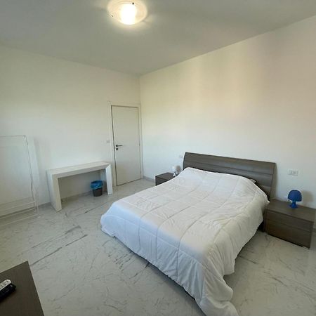 Attico Marsiglie Hotel Casal Fiumanese Bagian luar foto