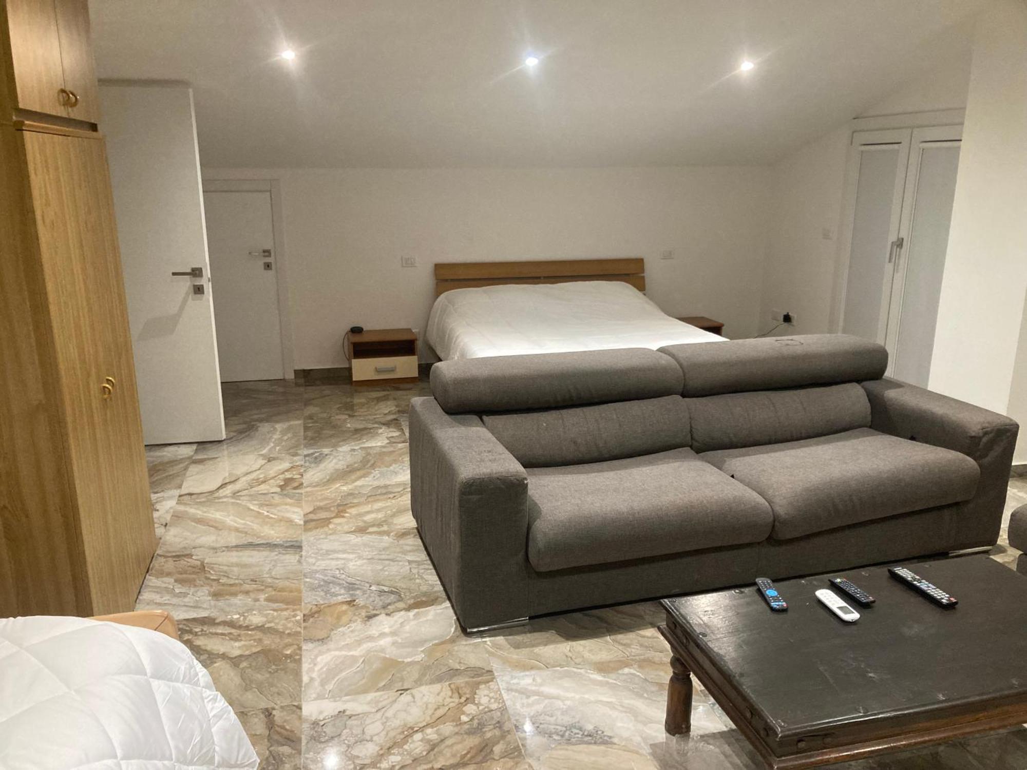 Attico Marsiglie Hotel Casal Fiumanese Bagian luar foto